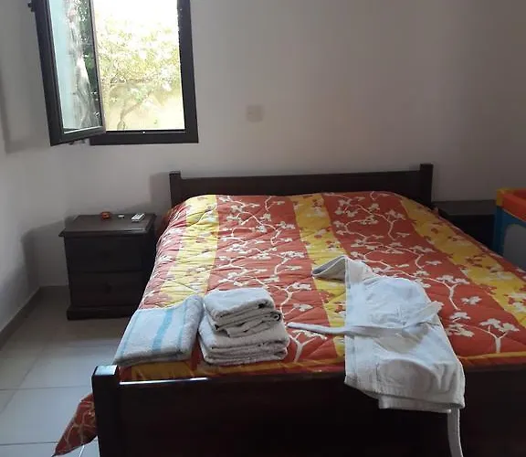 V.i.p Στρουμπί